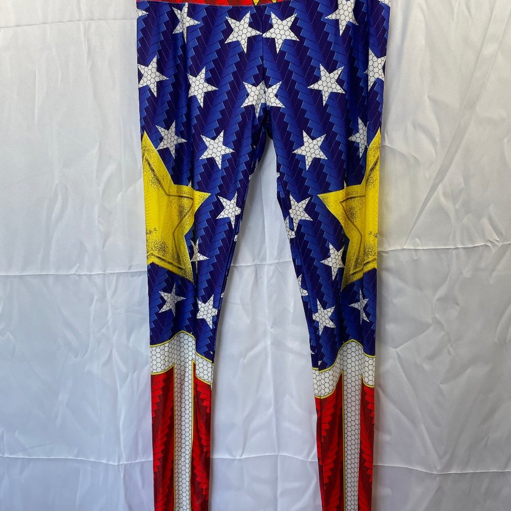 The Legging Store - Wonder Woman print Leggings Size Large NWT